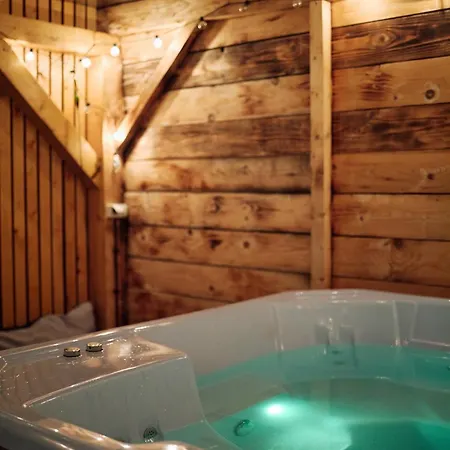 Chalet Gorczanskie Wzgorze Niedźwiedź